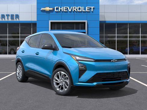 New 2027 Chevrolet Bolt LT w/ Comfort Package FWD image 7