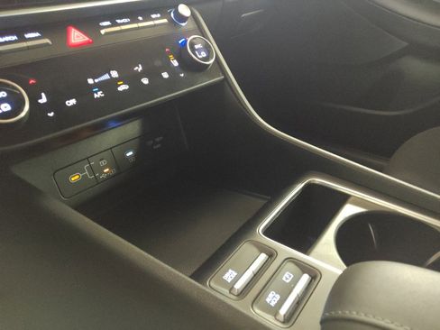 Used 2024 Hyundai Sonata SEL FWD image 26