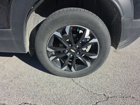 Used 2023 Chevrolet TrailBlazer LT image 11