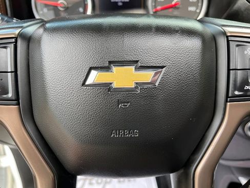 Used 2020 Chevrolet Silverado 3500 High Country w/ Technology Package image 15