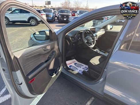 Used 2023 Ford Escape Active AWD/4WD image 8