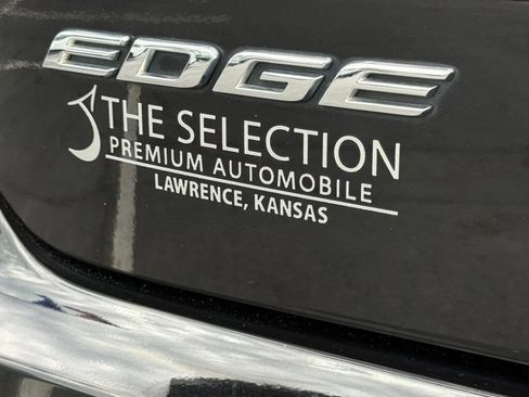 Used 2019 Ford Edge ST w/ Equipment Group 401A AWD/4WD image 15
