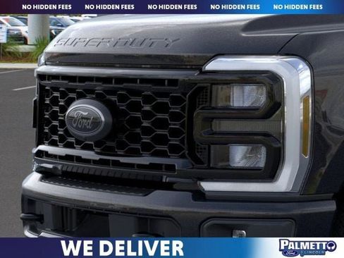 New 2026 Ford F350 Lariat w/ Black Appearance Package image 17