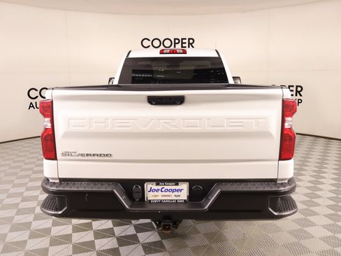 Used 2022 Chevrolet Silverado 1500 W/T w/ WT Value Package AWD/4WD image 18