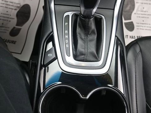 Used 2016 Ford Edge Titanium w/ Equipment Group 301A image 18