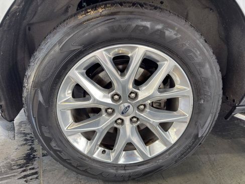 Certified 2021 Ford Expedition XLT AWD/4WD image 10