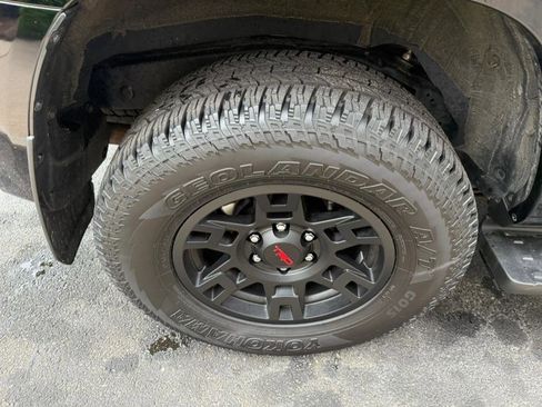 Used 2023 Toyota 4Runner TRD Off-Road Premium w/ Off Road Premium Plus Package image 9