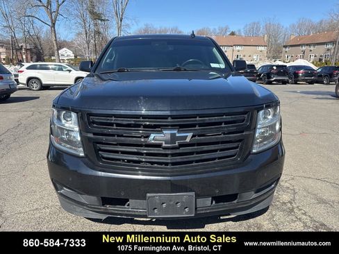 Used 2018 Chevrolet Tahoe Premier image 2
