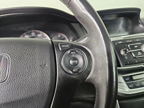 Used 2015 Honda Accord Sport image 23