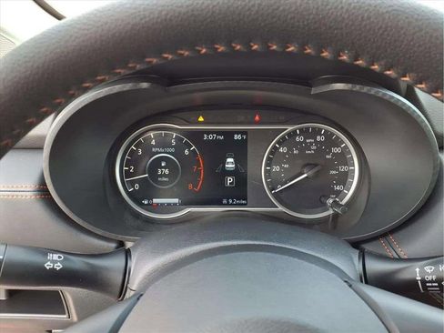 New 2025 Nissan Versa SR w/ Trunk Package image 12