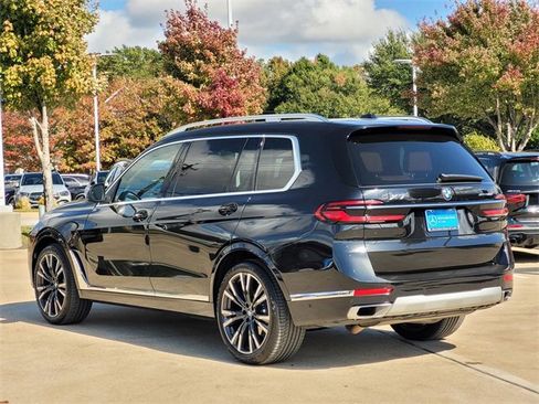 Used 2024 BMW X7 xDrive40i w/ Premium Package image 6