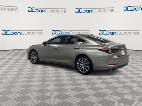 Used 2019 Lexus ES 350 w/ Premium Package FWD image 6