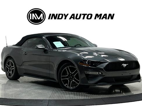 Used 2019 Ford Mustang Premium RWD image 2