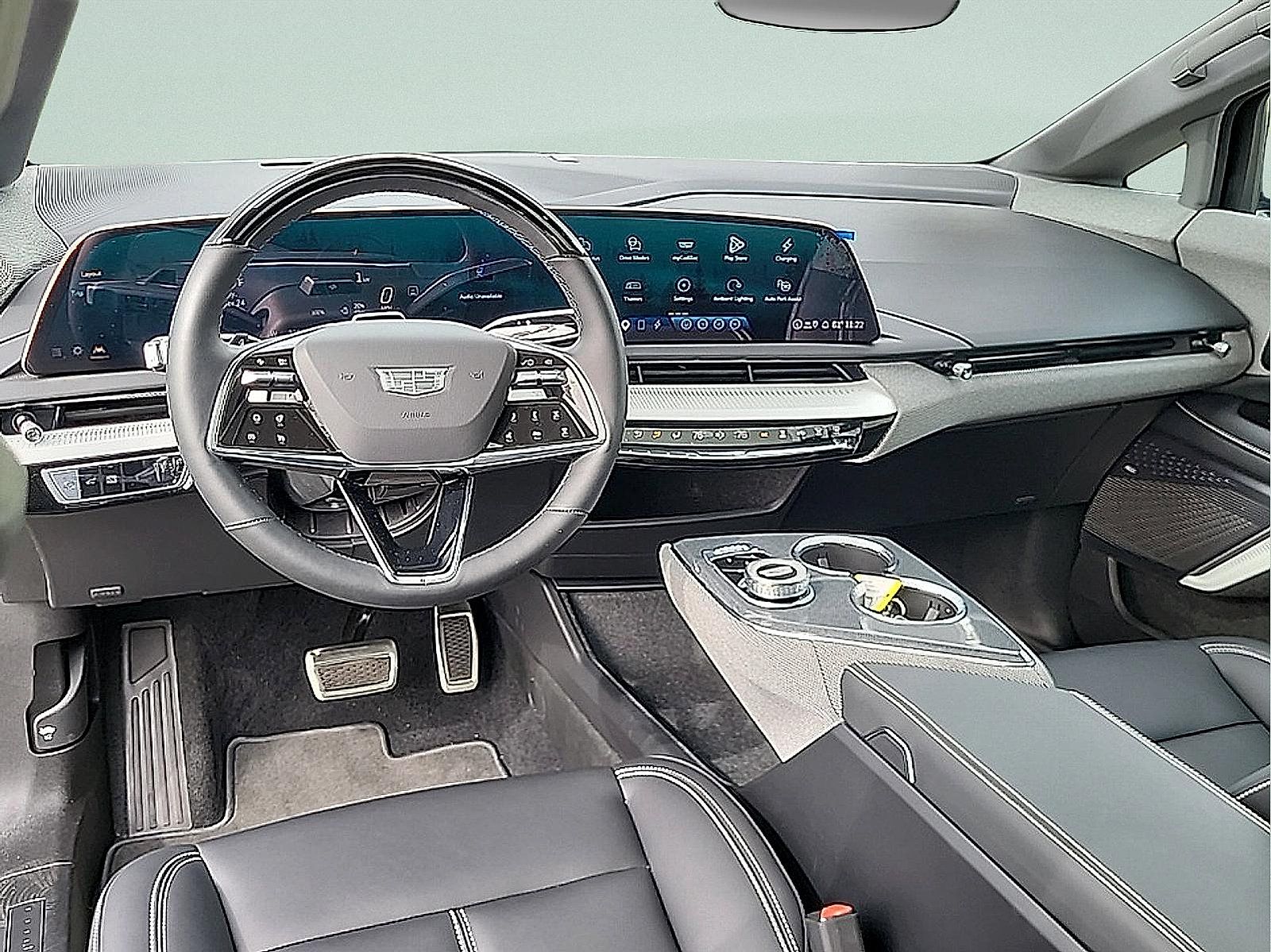 Certified 2026 Cadillac Optiq Sport 1 AWD/4WD image 16