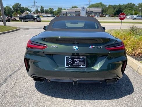 Used 2025 BMW Z4 M40i w/ Edition RWD image 4