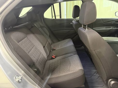 Certified 2024 Chevrolet Equinox LT w/ LPO, Floor Liner Package image 20