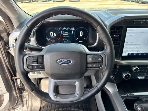 Used 2022 Ford F150 Lariat w/ FX4 Off-Road Package AWD/4WD image 15