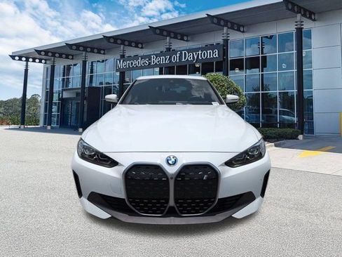 Used 2023 BMW i4 eDrive35 w/ Premium Package RWD image 9