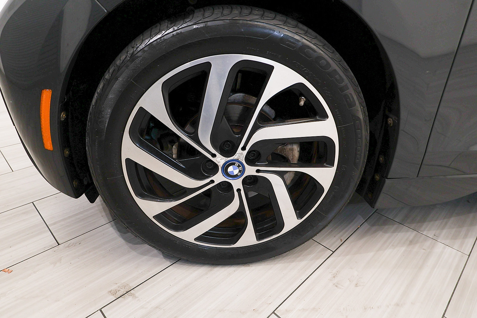 Used 2014 BMW i3 RWD image 9