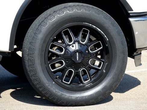 Used 2015 Ford F150 XLT w/ Equipment Group 301A Mid image 37