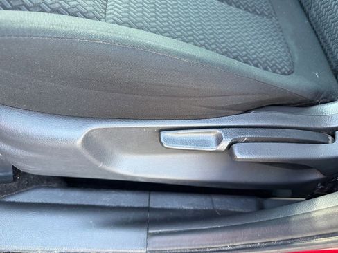 Used 2024 Mitsubishi Eclipse Cross ES image 13