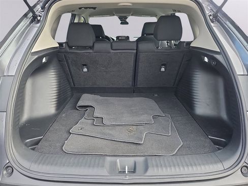 Certified 2024 Honda HR-V LX image 27