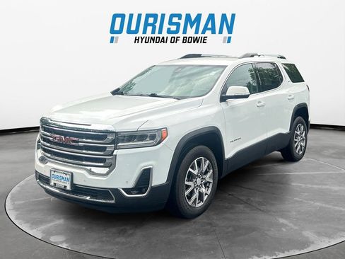Used 2022 GMC Acadia SLT w/ LPO, Floor Liner Package AWD/4WD image 2
