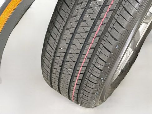 Used 2025 Honda CR-V EX-L image 25