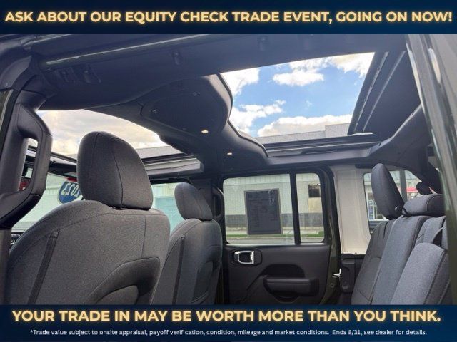 Used 2024 Jeep Wrangler Unlimited w/ Convenience Group AWD/4WD image 20