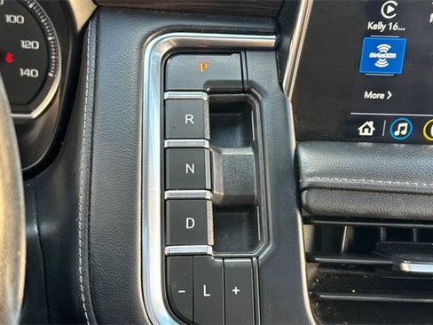 Used 2021 Chevrolet Suburban LT w/ LT Signature Package image 33