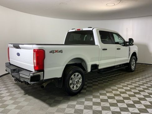 Used 2023 Ford F250 XLT image 5