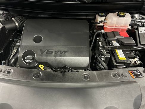 Used 2023 Buick Enclave Avenir w/ Avenir Technology Package FWD image 28
