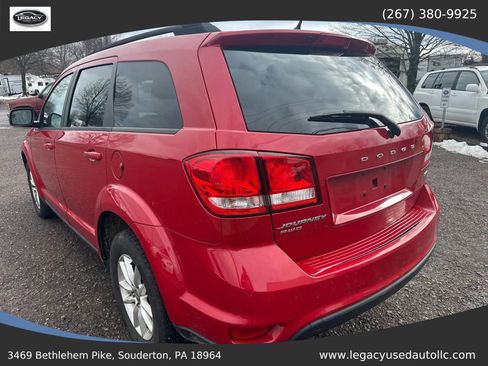 Used 2014 Dodge Journey SXT w/ Flexible Seating Group image 11