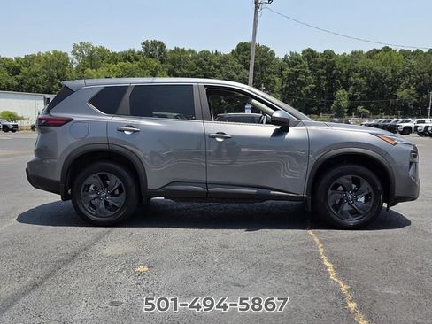 Certified 2026 Nissan Rogue SV w/ Cold Weather Package FWD image 6