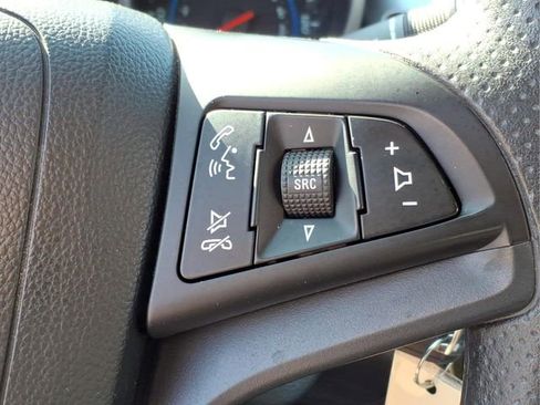 Used 2016 Chevrolet Cruze LT FWD image 28