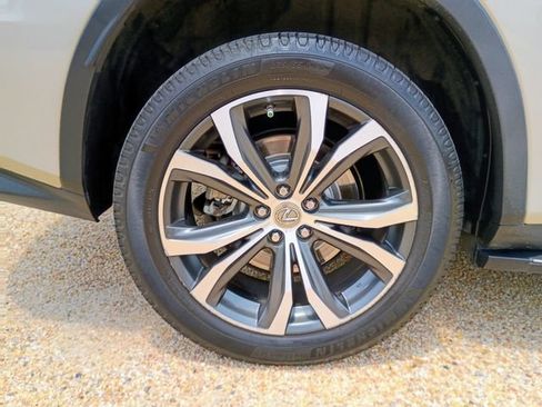 Used 2017 Lexus RX 350 AWD w/ Premium Package image 25