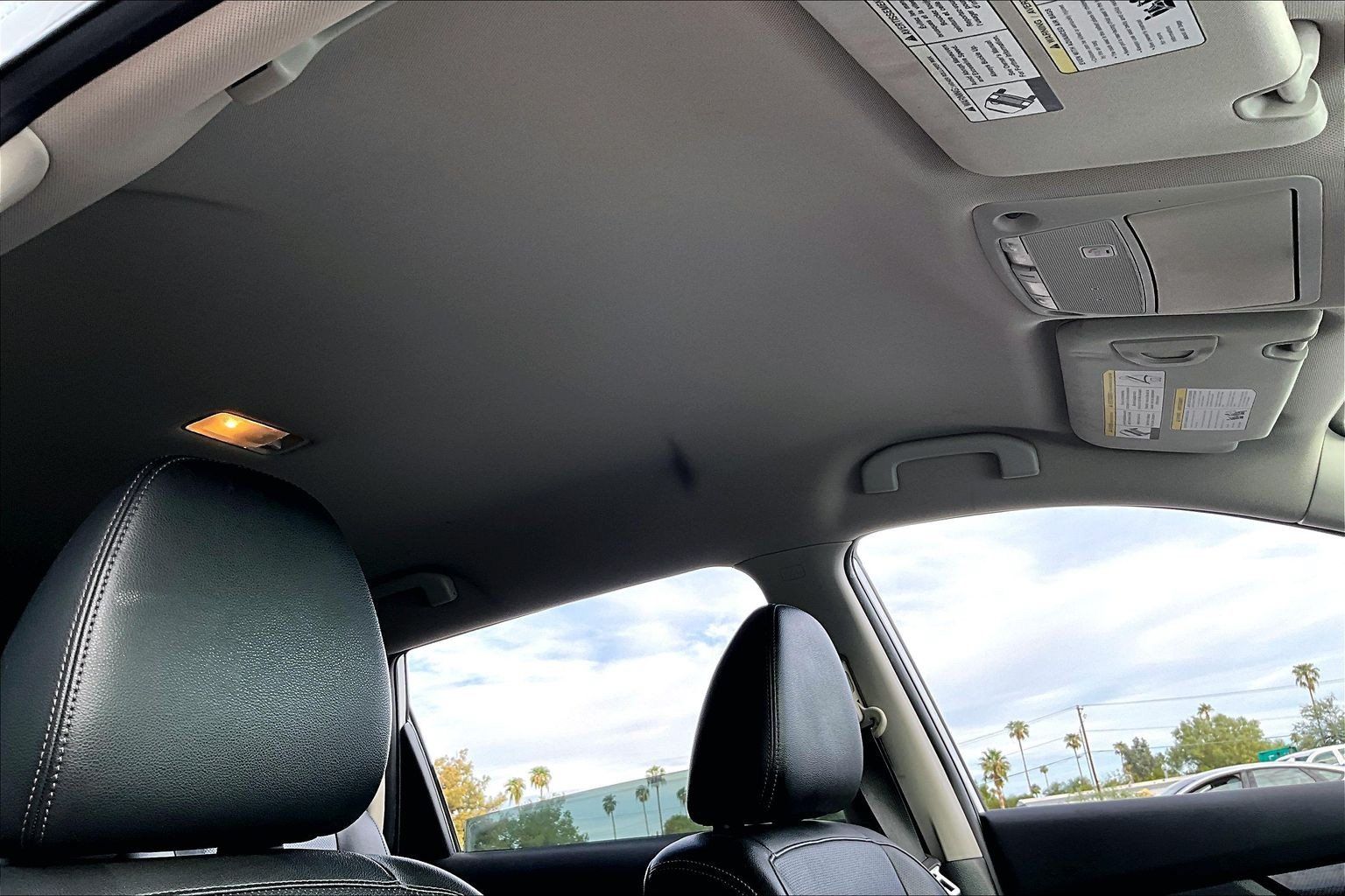 Used 2019 Nissan Rogue SL FWD image 11