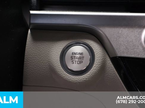 Used 2024 Kia Telluride S w/ S Sunroof Package FWD image 38