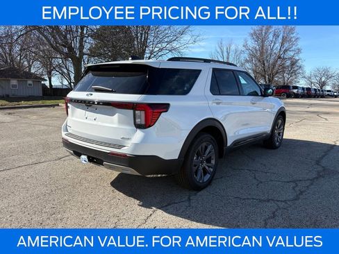New 2026 Ford Explorer Active w/ Active Comfort Package AWD/4WD image 7