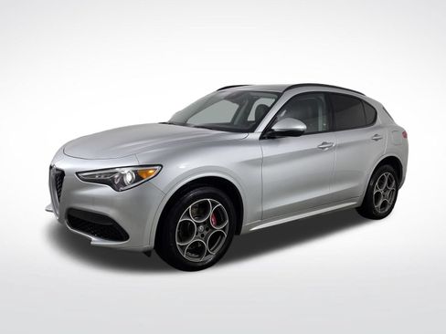 Used 2020 Alfa Romeo Stelvio Sport w/ Quick Order Package 22J Sport AWD/4WD image 39