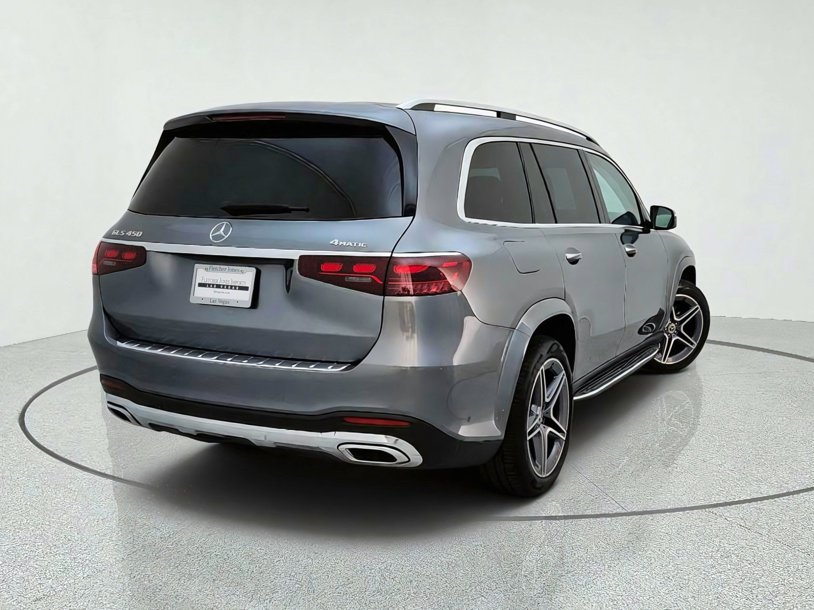 Used 2025 Mercedes-Benz GLS 450 4MATIC w/ AMG Line Exterior image 9