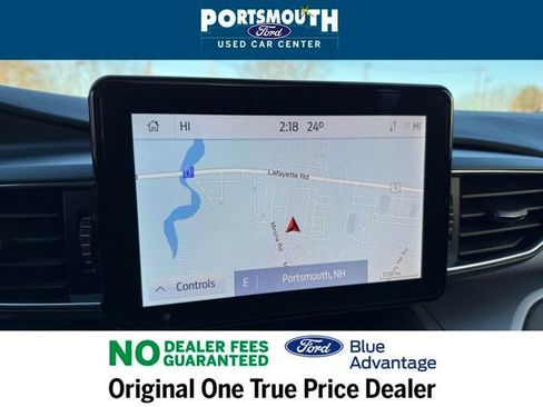 Certified 2022 Ford Explorer XLT w/ Equipment Group 202A image 11