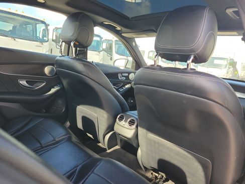 Used 2016 Mercedes-Benz C 300 4MATIC Sedan w/ Multimedia Package image 8