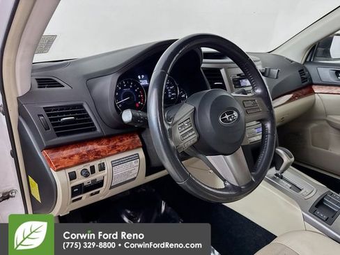 Used 2011 Subaru Outback 2.5i Limited w/ PWR Moonroof Pkg image 9