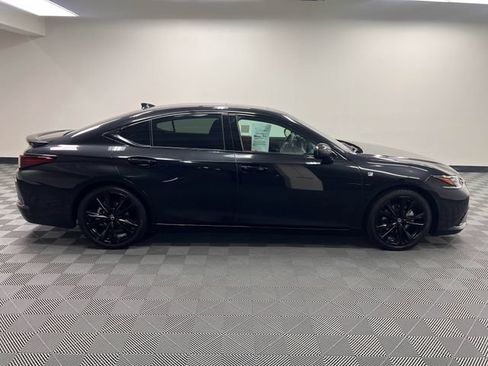 Certified 2022 Lexus ES 350 F Sport w/ Accessory Package 2 FWD image 4