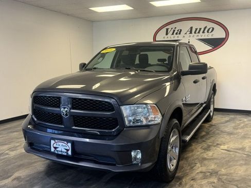 Used 2016 RAM 1500 Express AWD/4WD image 5