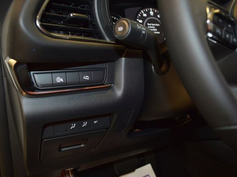 New 2025 MAZDA CX-30 AWD 2.5 S w/ Preferred Package image 16