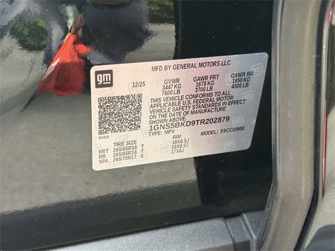 New 2026 Chevrolet Suburban LS image 25