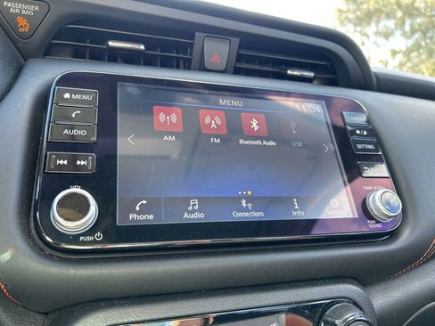 Used 2023 Nissan Kicks SR image 31