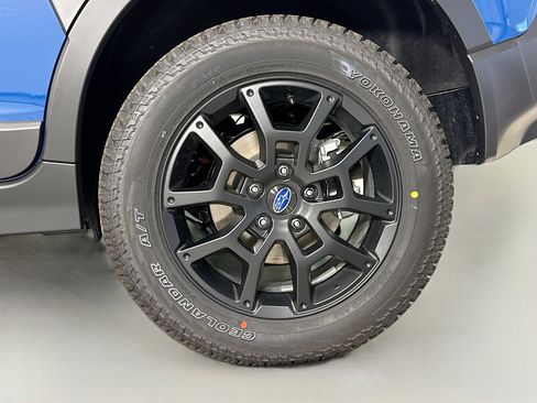 Used 2026 Subaru Crosstrek 2.5i Wilderness w/ Crosstrek Mirror Package AWD/4WD image 32